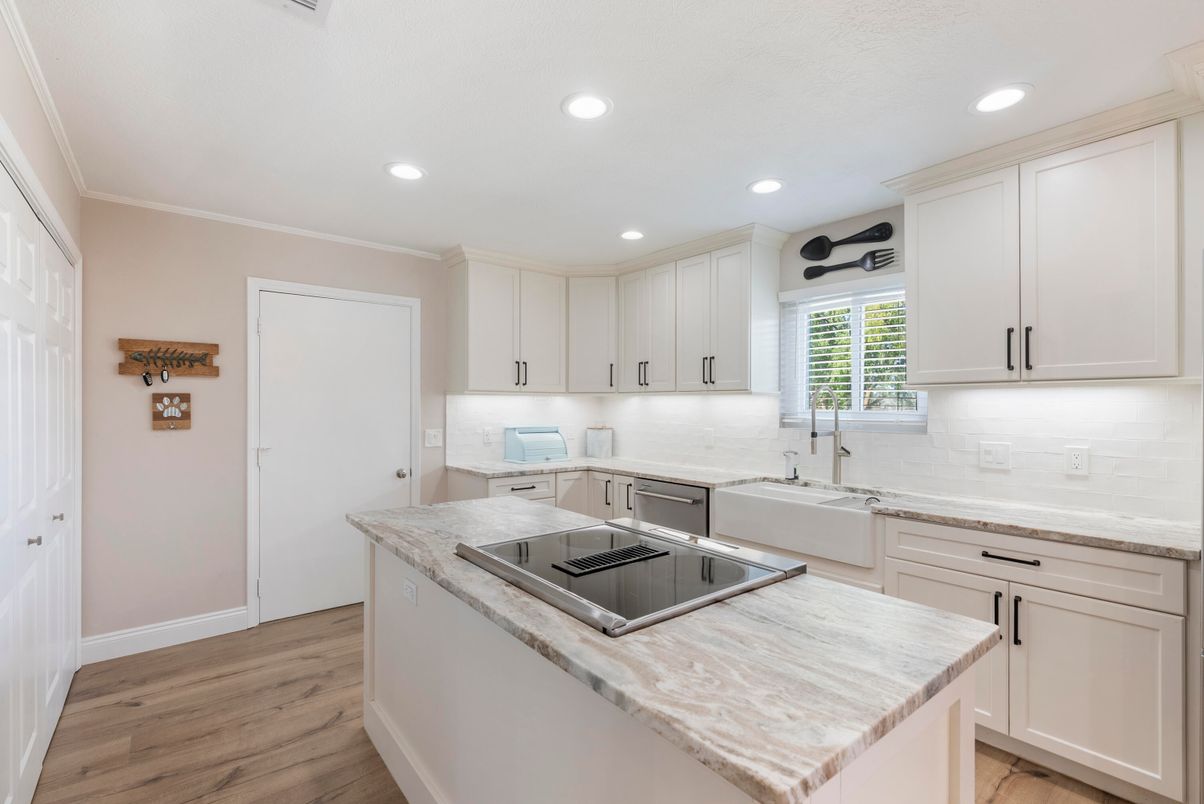 Interior, Kitchen, Recessed Lighting, Wood Texture Flooring