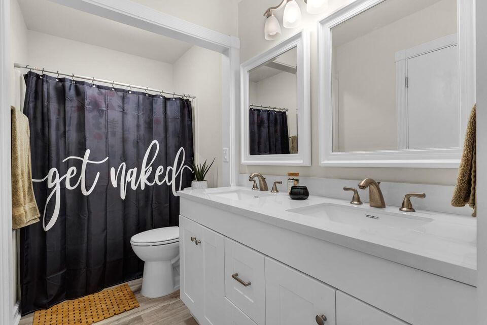 Bathroom, Dual Sink Vanities, Interior, Wood Texture Flooring
