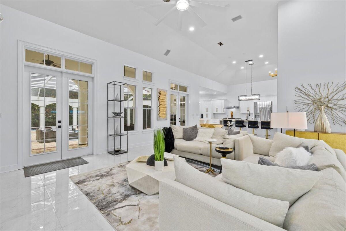 Interior, Kitchen, Living room, Pendant Lights, Recessed Lighting