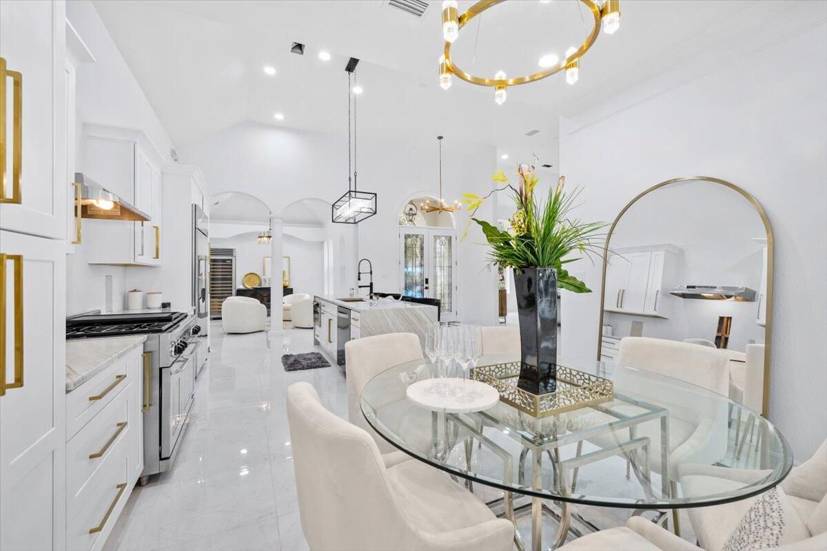 Dining room, Interior, Kitchen, Living room, Marble, Pendant Lights, Recessed Lighting