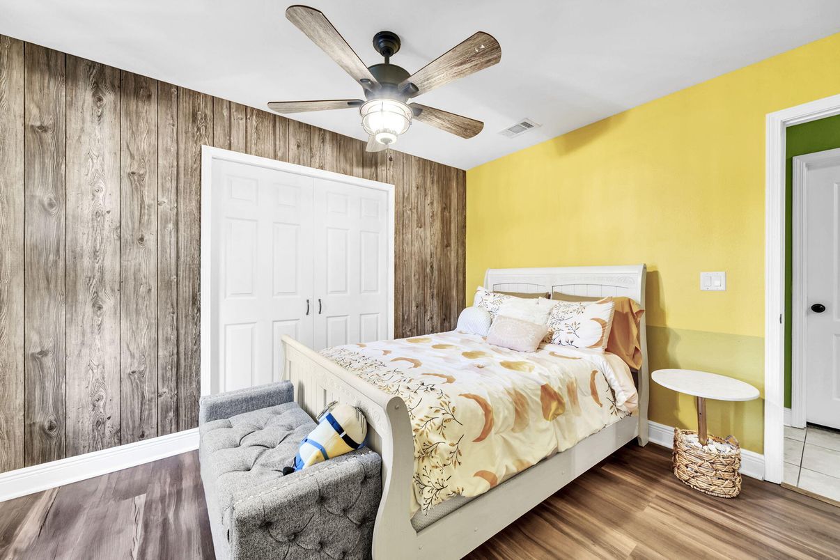 Bedroom, Interior, Wood Texture Flooring