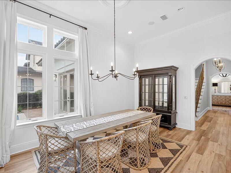 Chandelier, Dining room, Interior, Recessed Lighting, Wood Texture Flooring