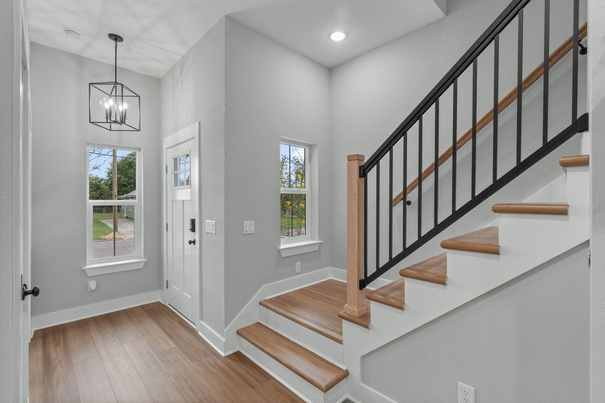 Interior, Pendant Lights, Recessed Lighting, Wood Texture Flooring