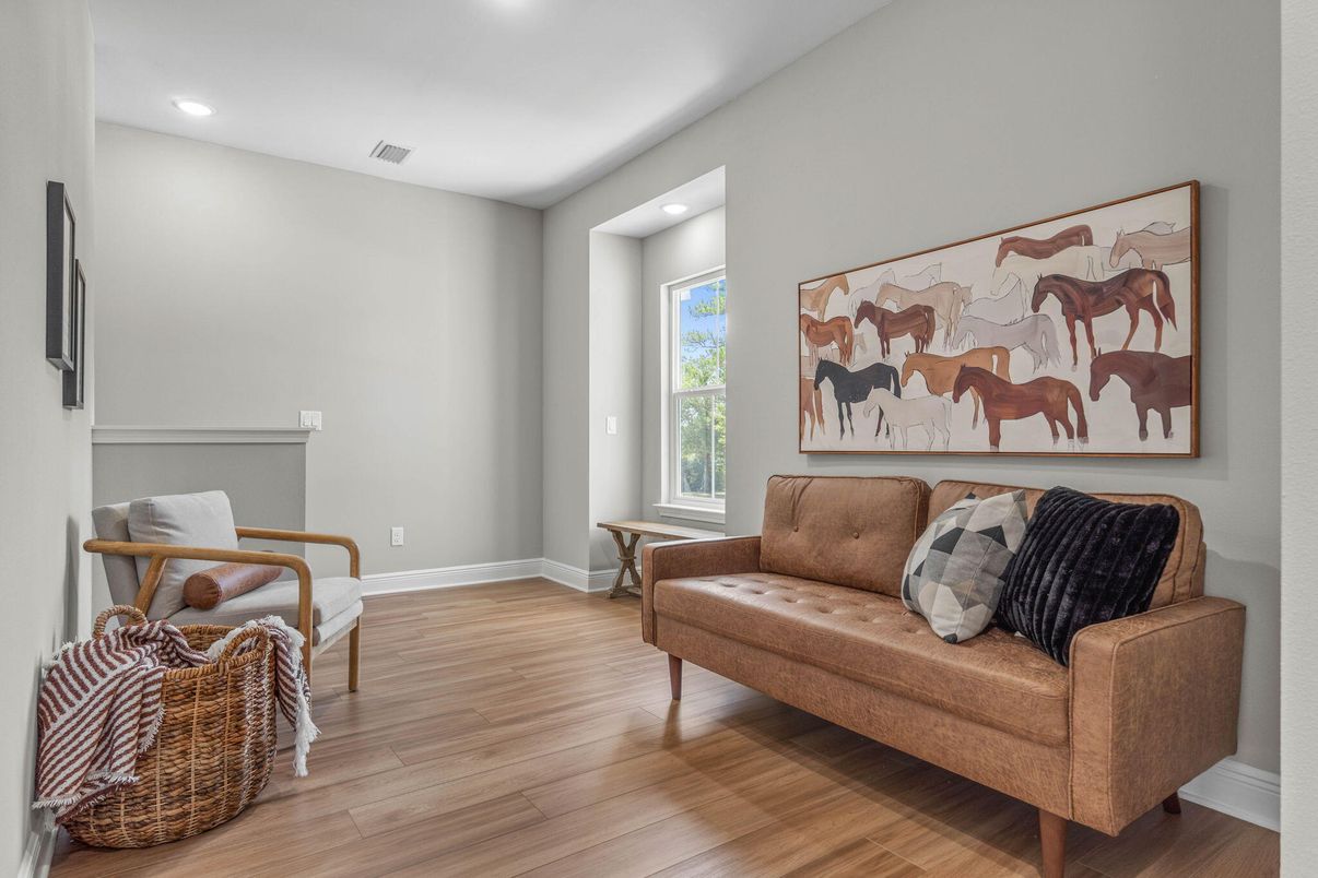 Interior, Recessed Lighting, Wood Texture Flooring