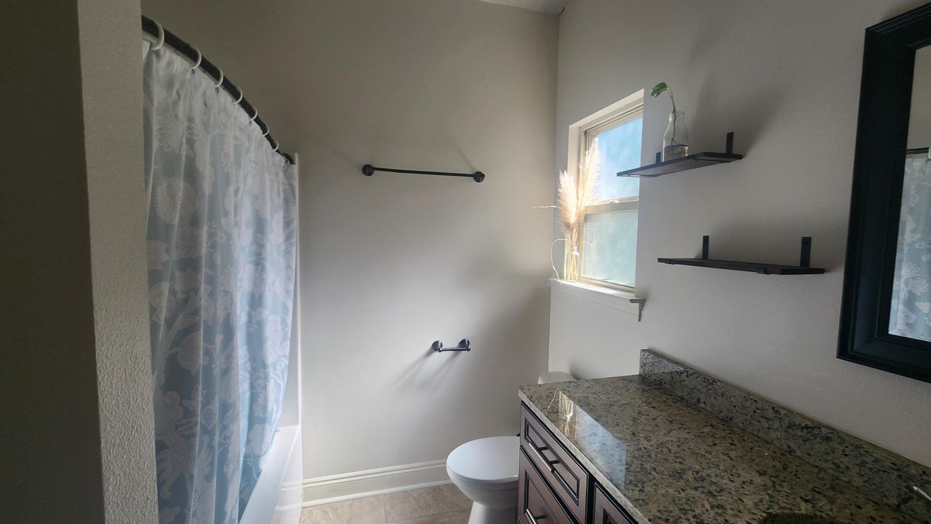 DE Listing image placeholder