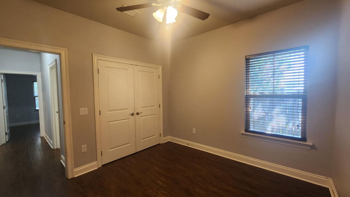 DE Listing image placeholder