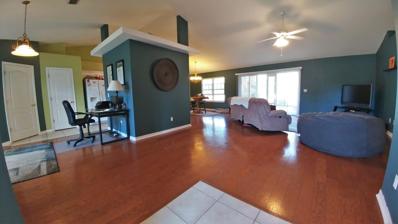 Interior, Pendant Lights, Wood Texture Flooring