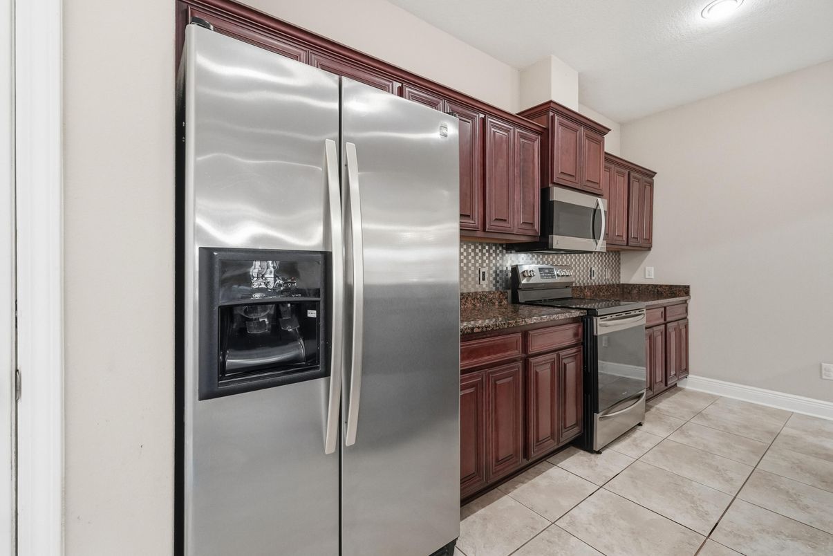 Interior, Kitchen, Stainless Steel Appliances