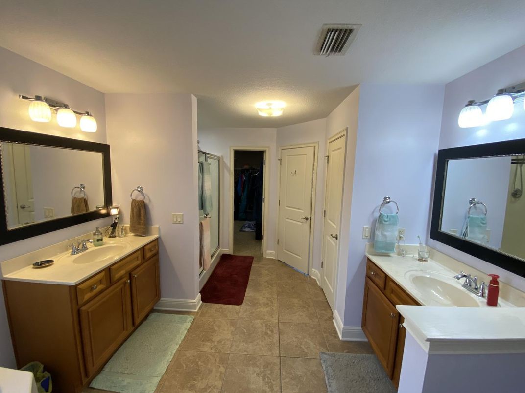 Bathroom, Dual Sink Vanities, Interior
