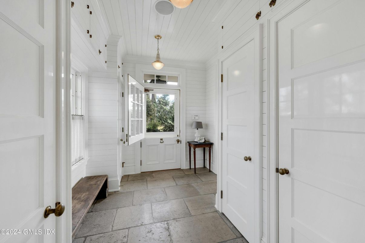 Interior, Pendant Lights
