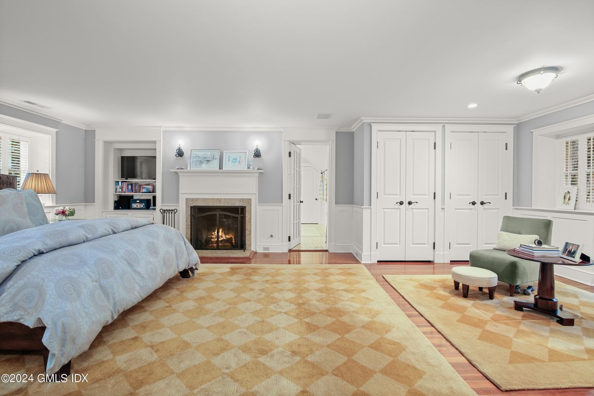 Bedroom, Fireplace, Interior, Recessed Lighting, Wood Texture Flooring