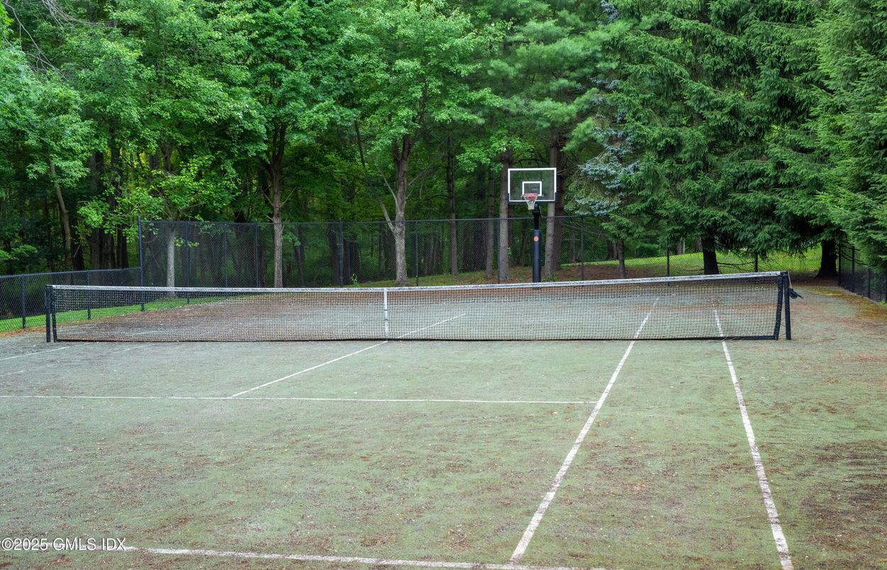 Exterior, Tennis Courts