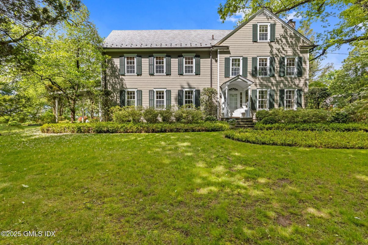 Backyard, Exterior, Facade, Georgian