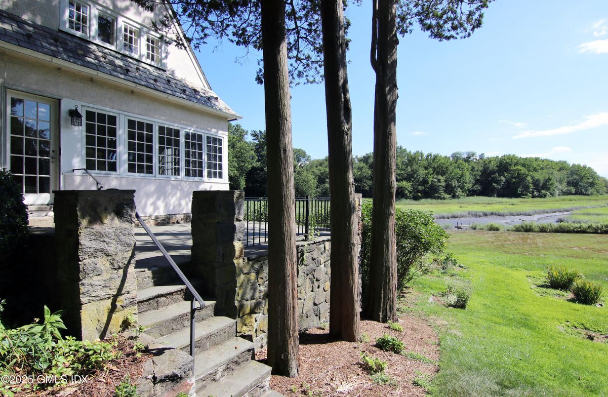 Backyard, Exterior, Water