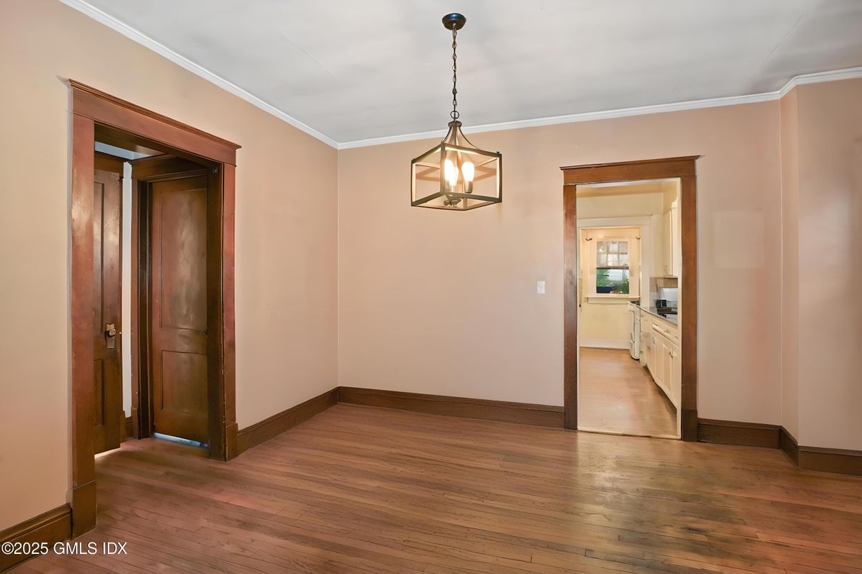 Empty room, Interior, Kitchen, Pendant Lights, Wood Texture Flooring