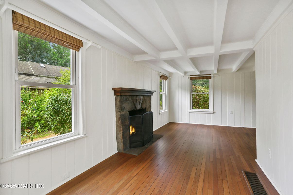 Empty room, Fireplace, Interior, Wood Texture Flooring