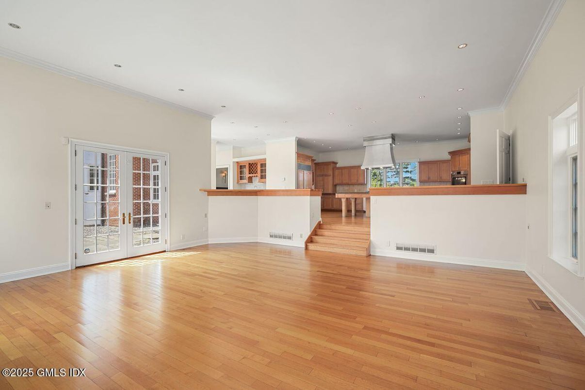 Empty room, Interior, Kitchen, Recessed Lighting, Wood Texture Flooring