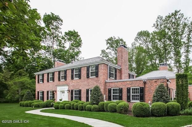 Backyard, Exterior, Facade, Brick Facade, Georgian