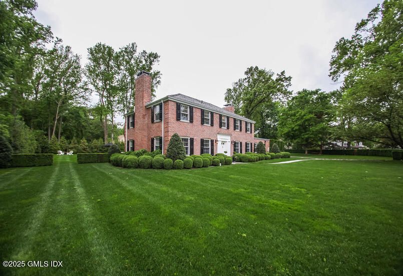 Backyard, Exterior, Facade, Brick Facade, Georgian