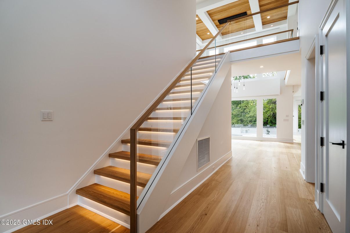 Interior, Recessed Lighting, Wooden Ceilings, Wood Texture Flooring