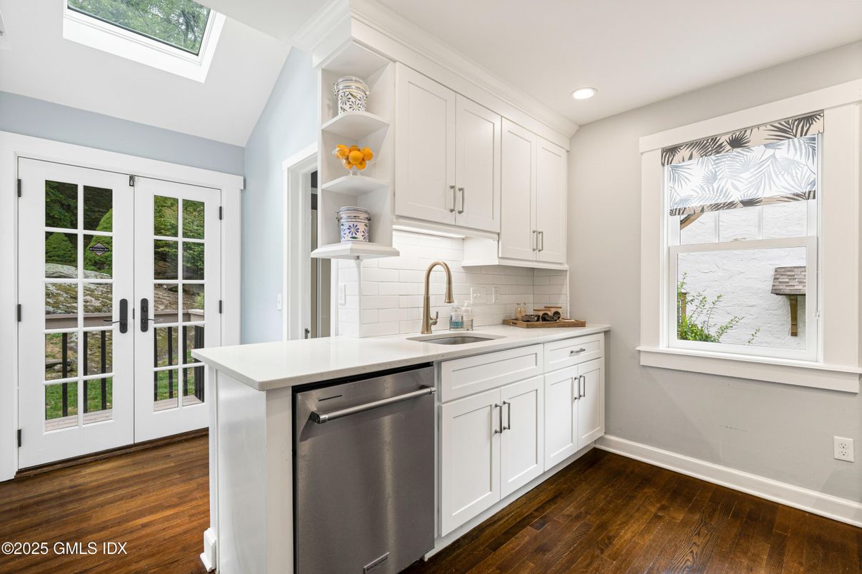 Interior, Kitchen, Recessed Lighting, Wood Texture Flooring