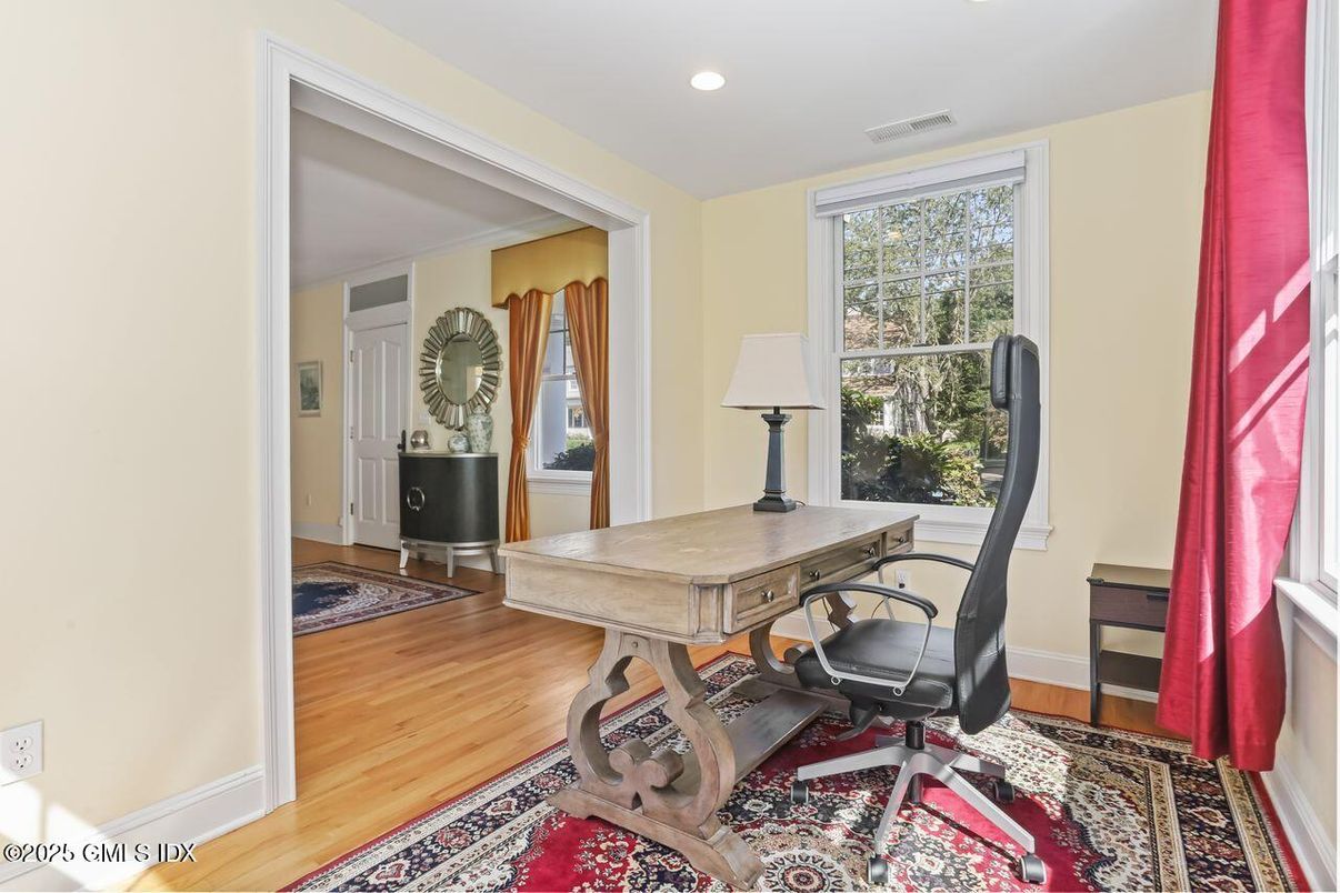 Home Office, Interior, Recessed Lighting, Wood Texture Flooring