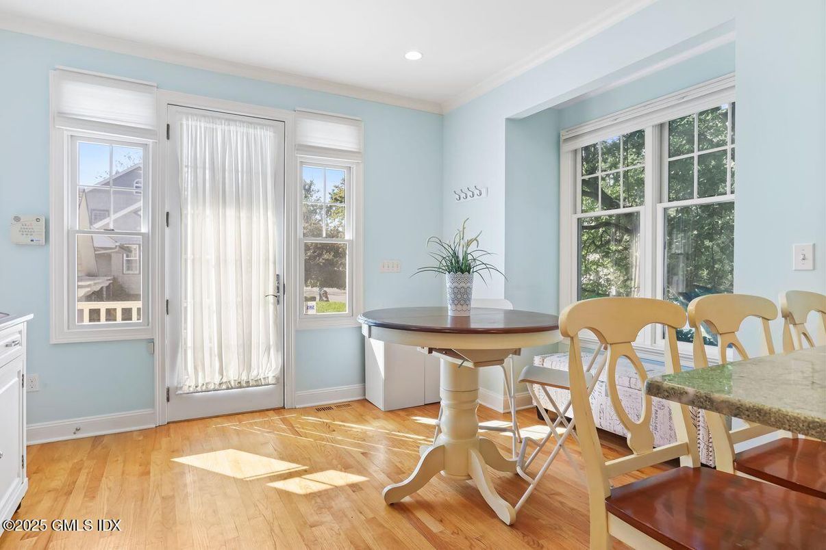 Dining room, Interior, Recessed Lighting, Wood Texture Flooring