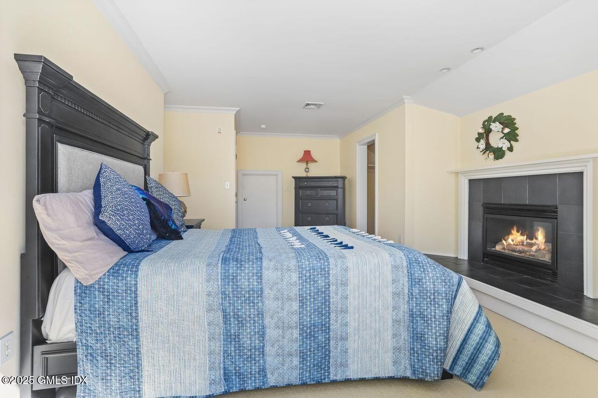 Bedroom, Fireplace, Interior, Recessed Lighting