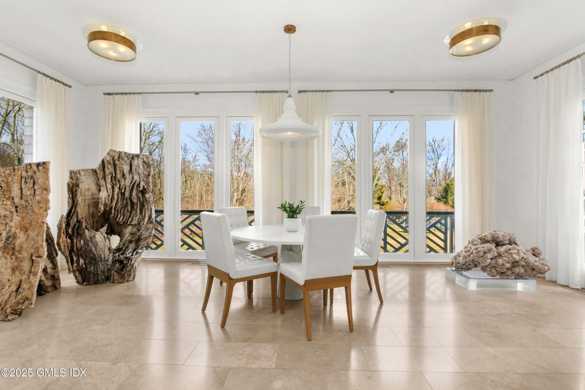 Dining room, Interior, Pendant Lights