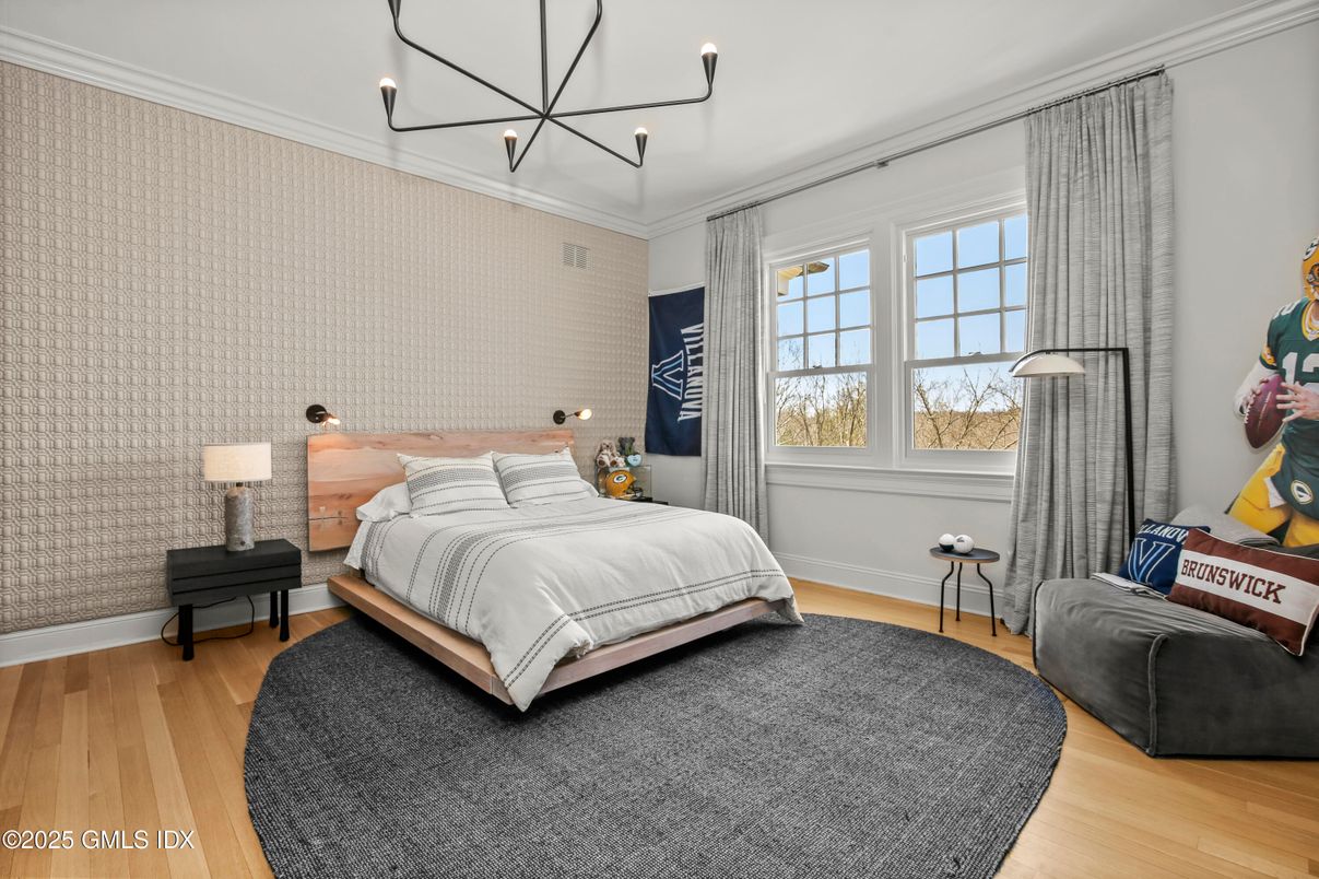 Bedroom, Interior, Pendant Lights, Wood Texture Flooring