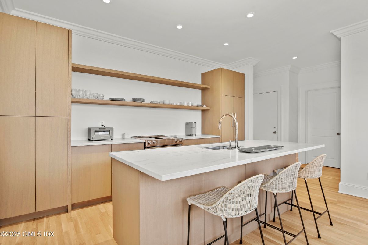 Interior, Kitchen, Recessed Lighting, Wood Texture Flooring