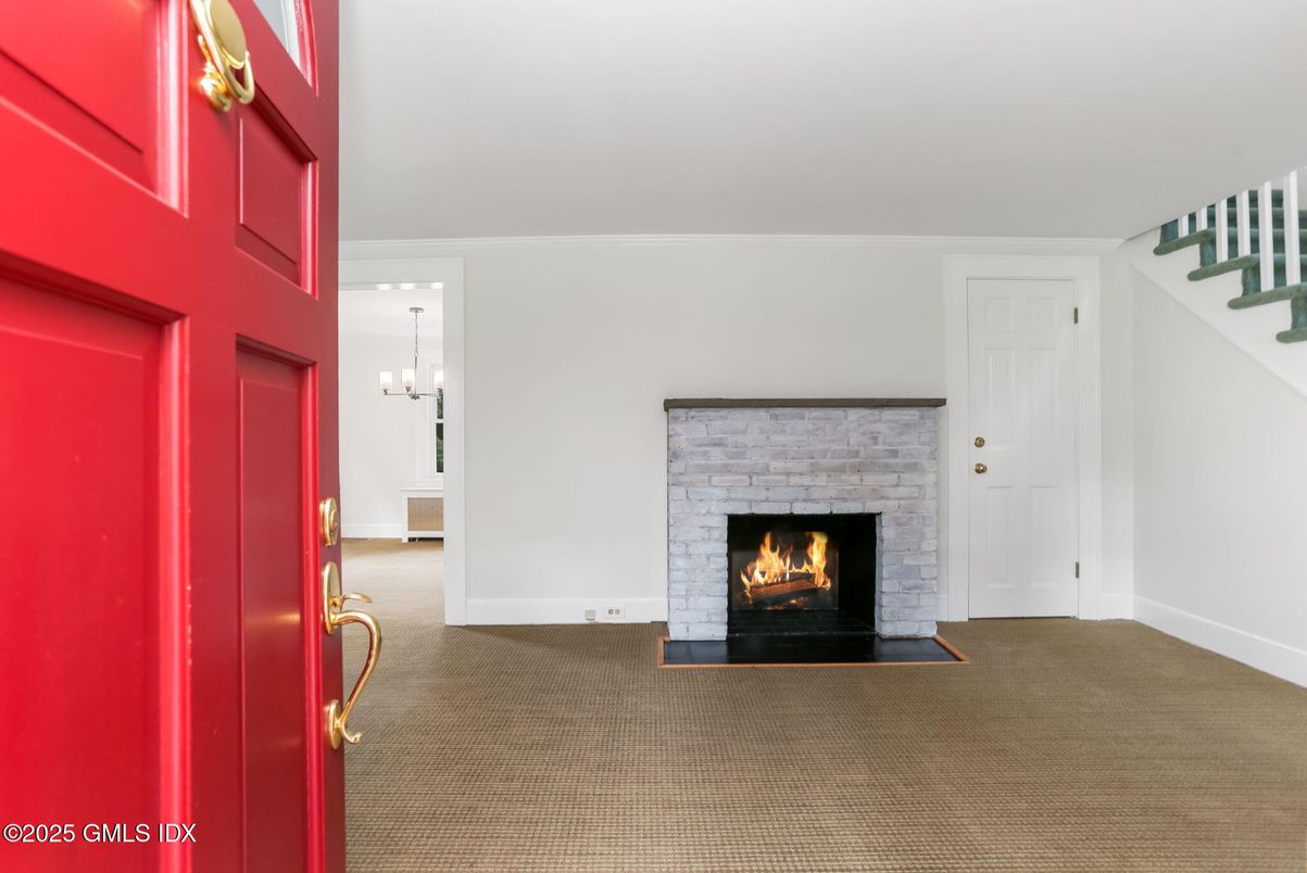 Empty room, Fireplace, Interior, Pendant Lights