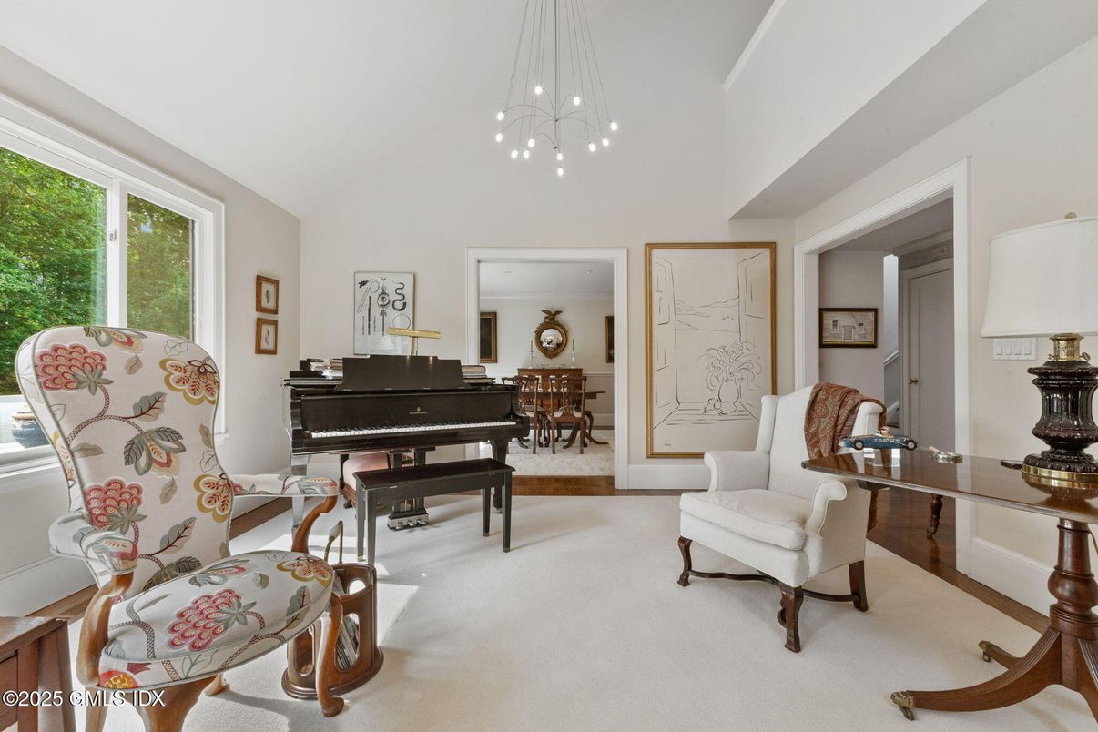 Interior, Pendant Lights, Piano