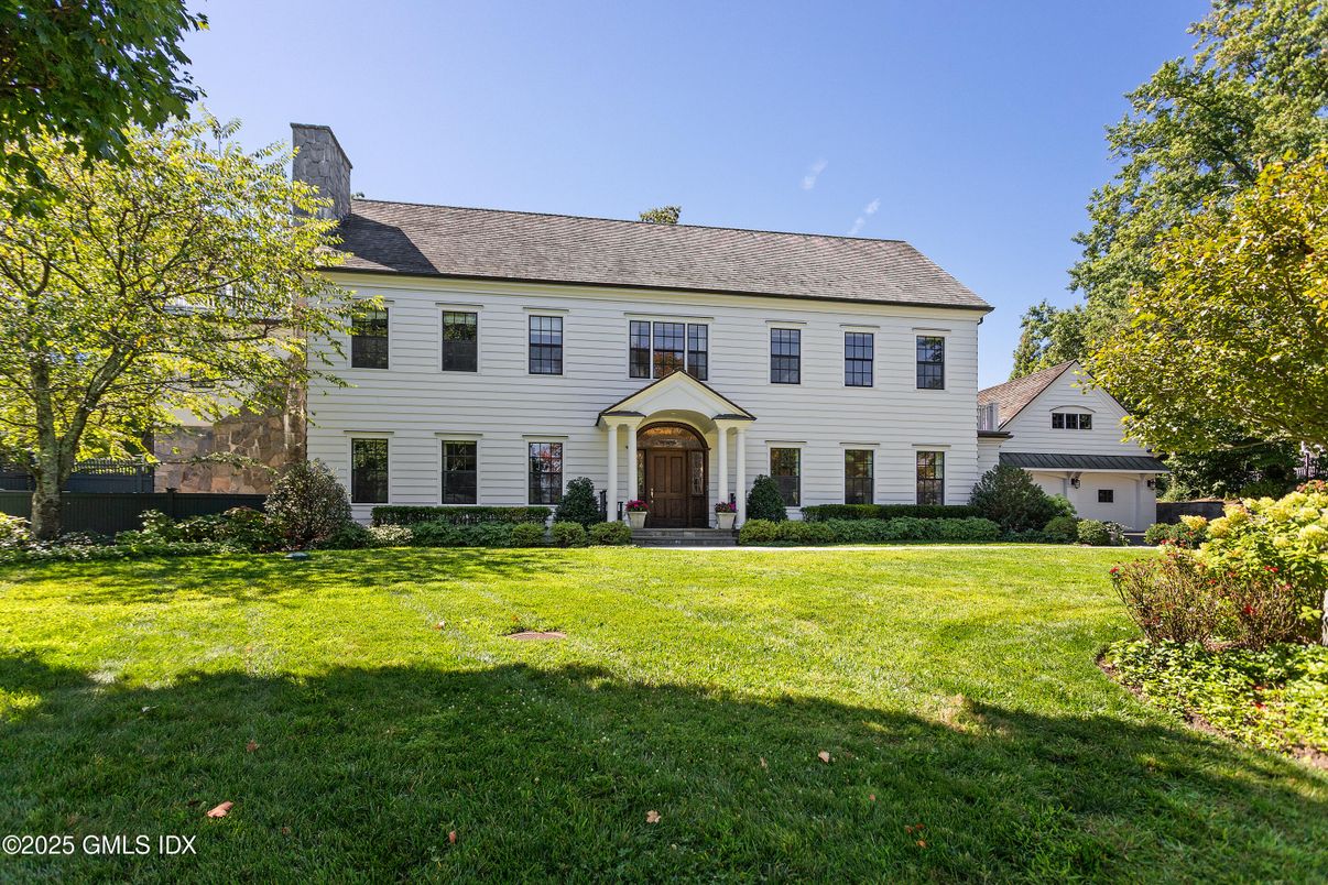 Backyard, Exterior, Facade, Georgian