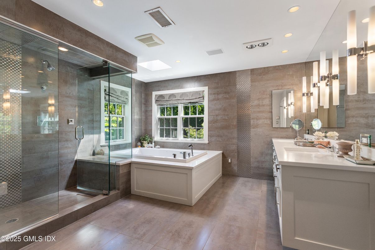 Bathroom, Dual Sink Vanities, Glass Shower, Interior, Pendant Lights, Recessed Lighting