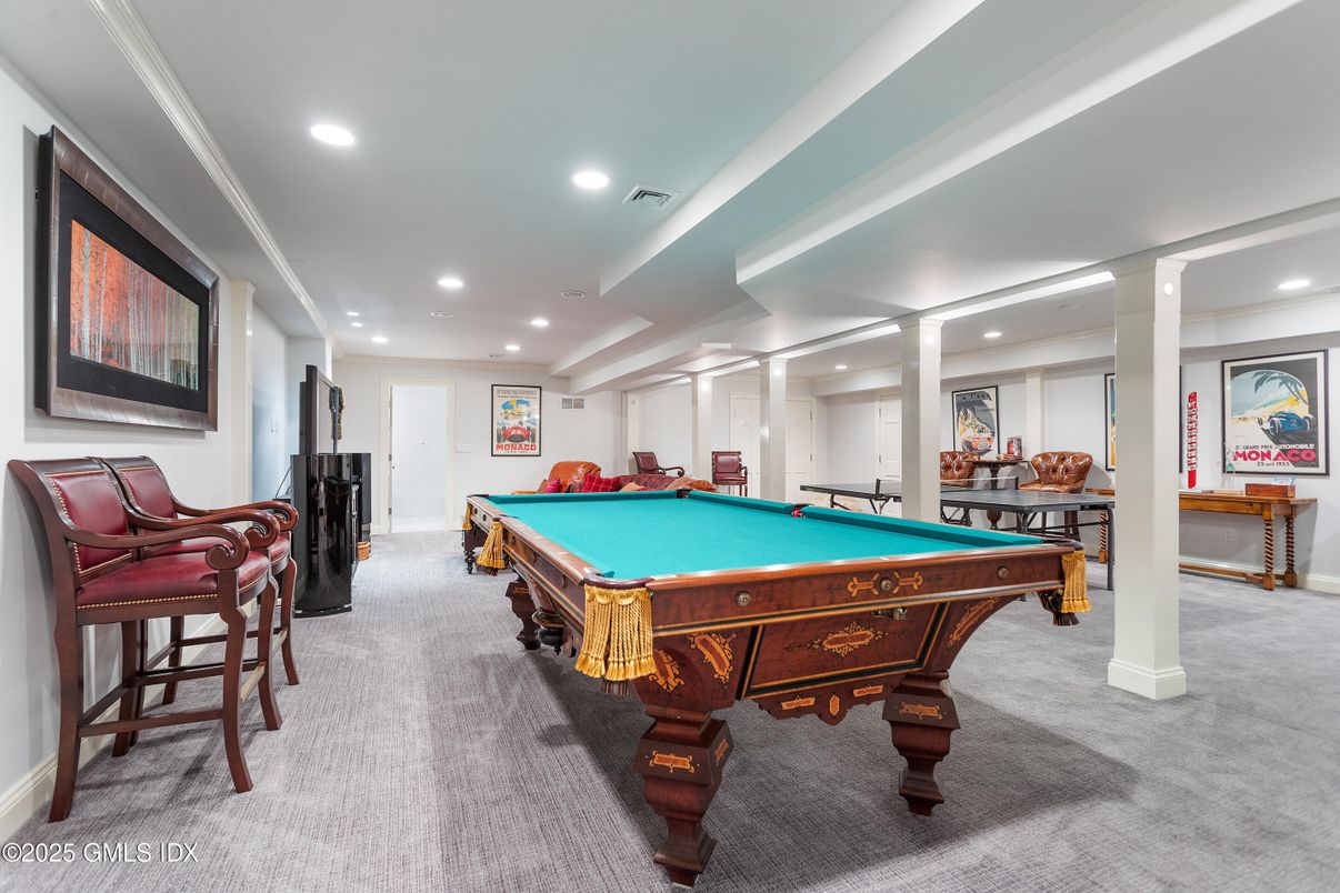 Billiard Table, Game Room, Interior, Recessed Lighting