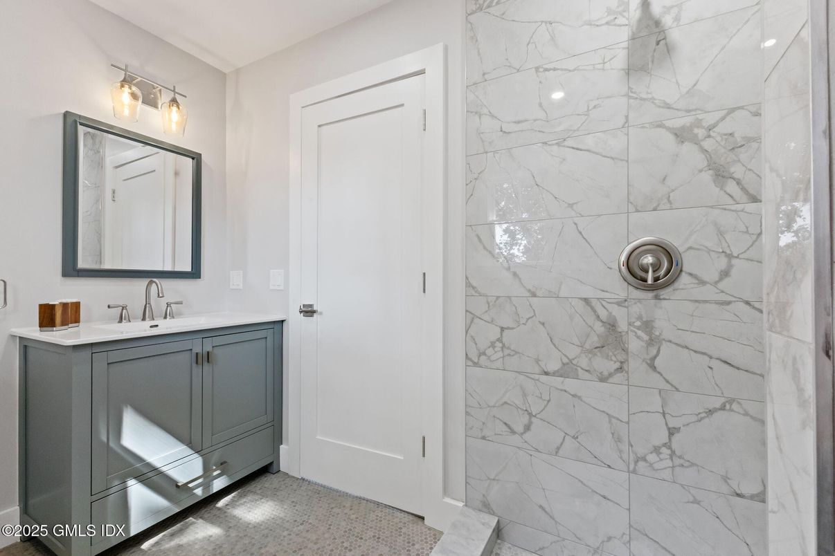 Bathroom, Interior, Marble Walls