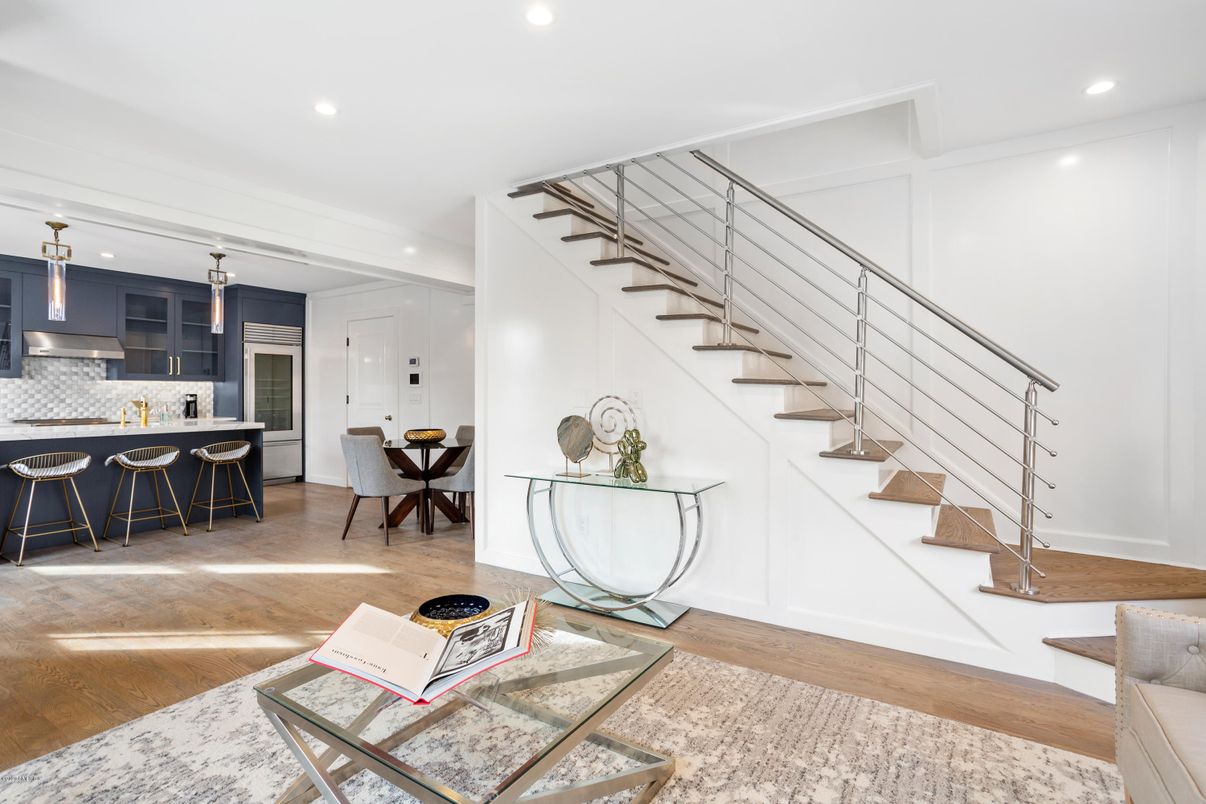 Dining room, Interior, Kitchen, Pendant Lights, Recessed Lighting, Stainless Steel Appliances, Wood Texture Flooring