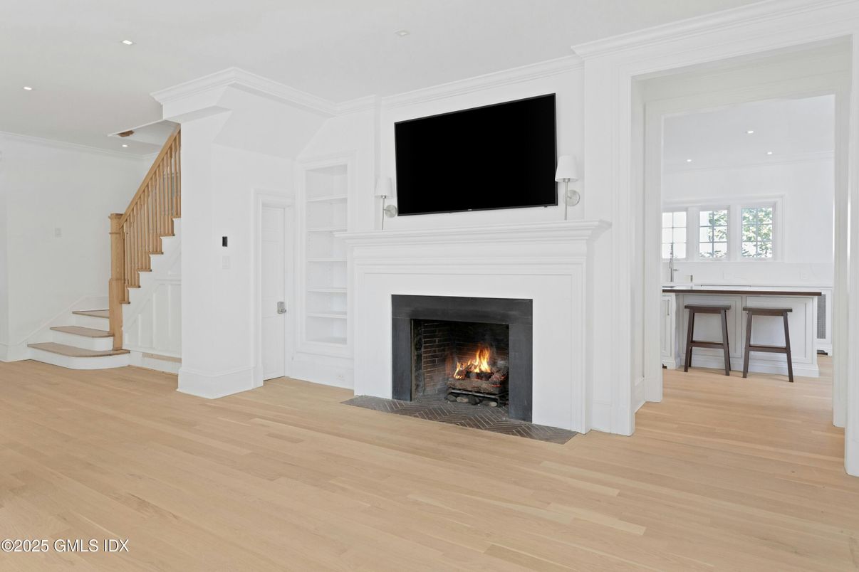 Fireplace, Interior, Recessed Lighting, Wood Texture Flooring