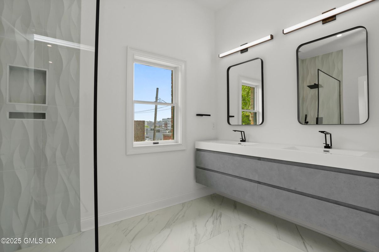 Bathroom, Dual Sink Vanities, Interior, Marble