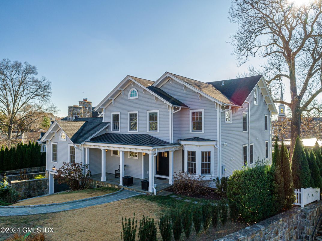 Exterior, Facade, Farmhouse