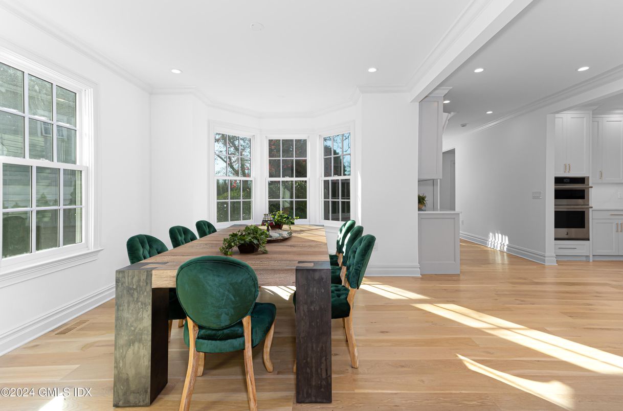 Dining room, Interior, Recessed Lighting, Wood Texture Flooring