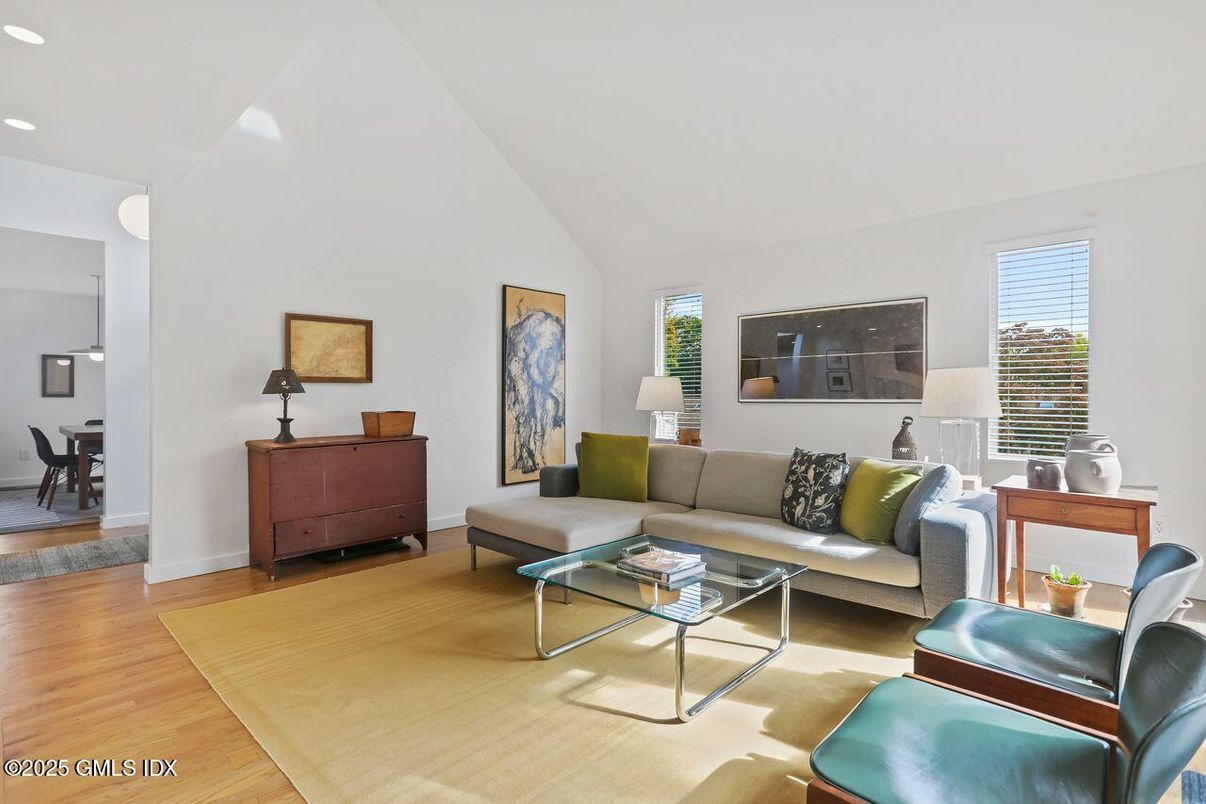 Dining room, Interior, Living room, Recessed Lighting, Wood Texture Flooring