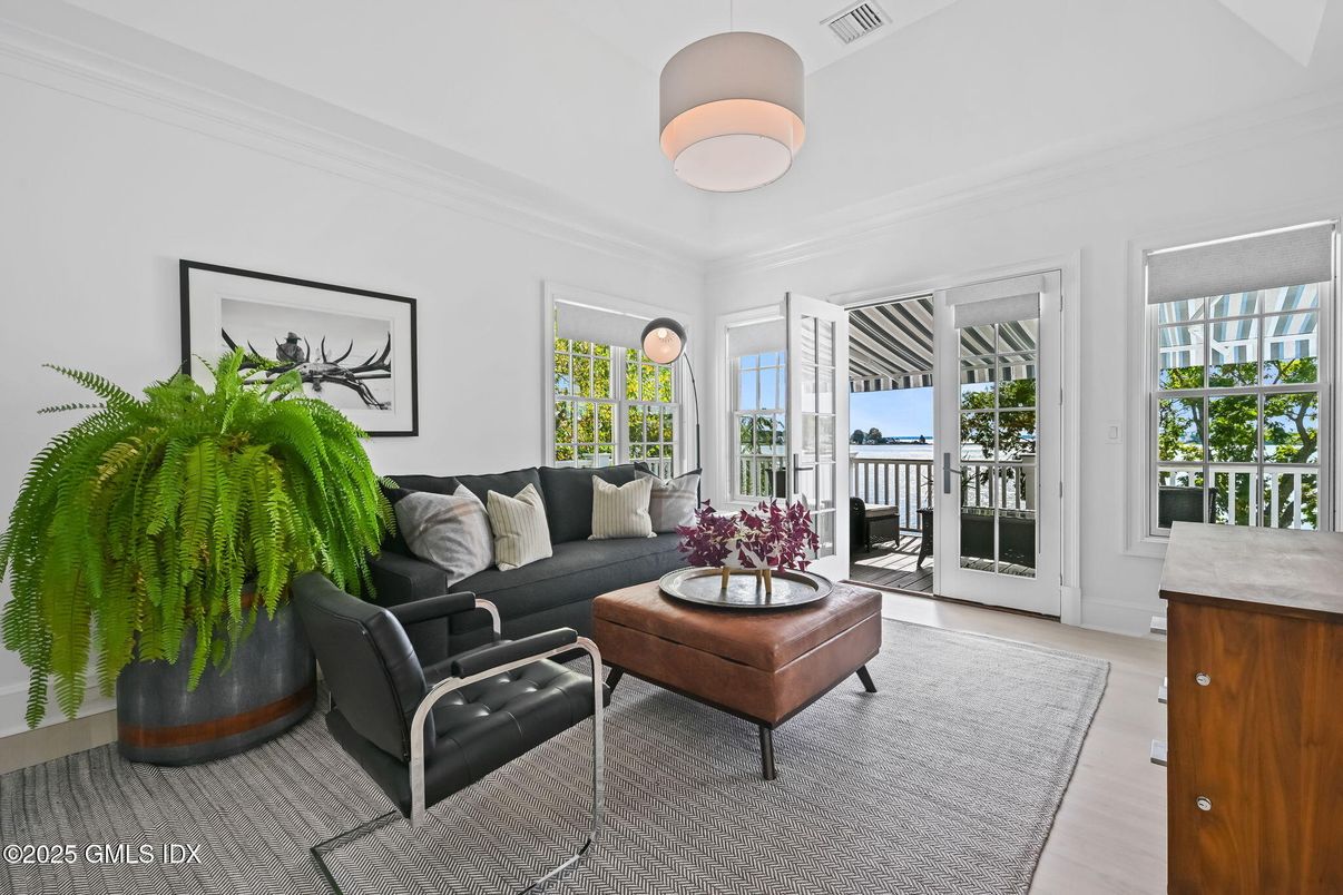 Interior, Living room, Pendant Lights, Wood Texture Flooring