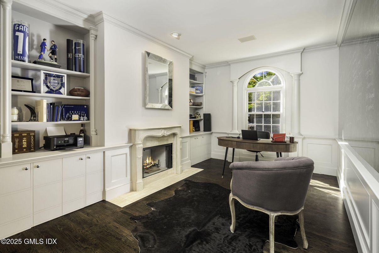 Fireplace, Home Office, Interior, Recessed Lighting, Wood Texture Flooring