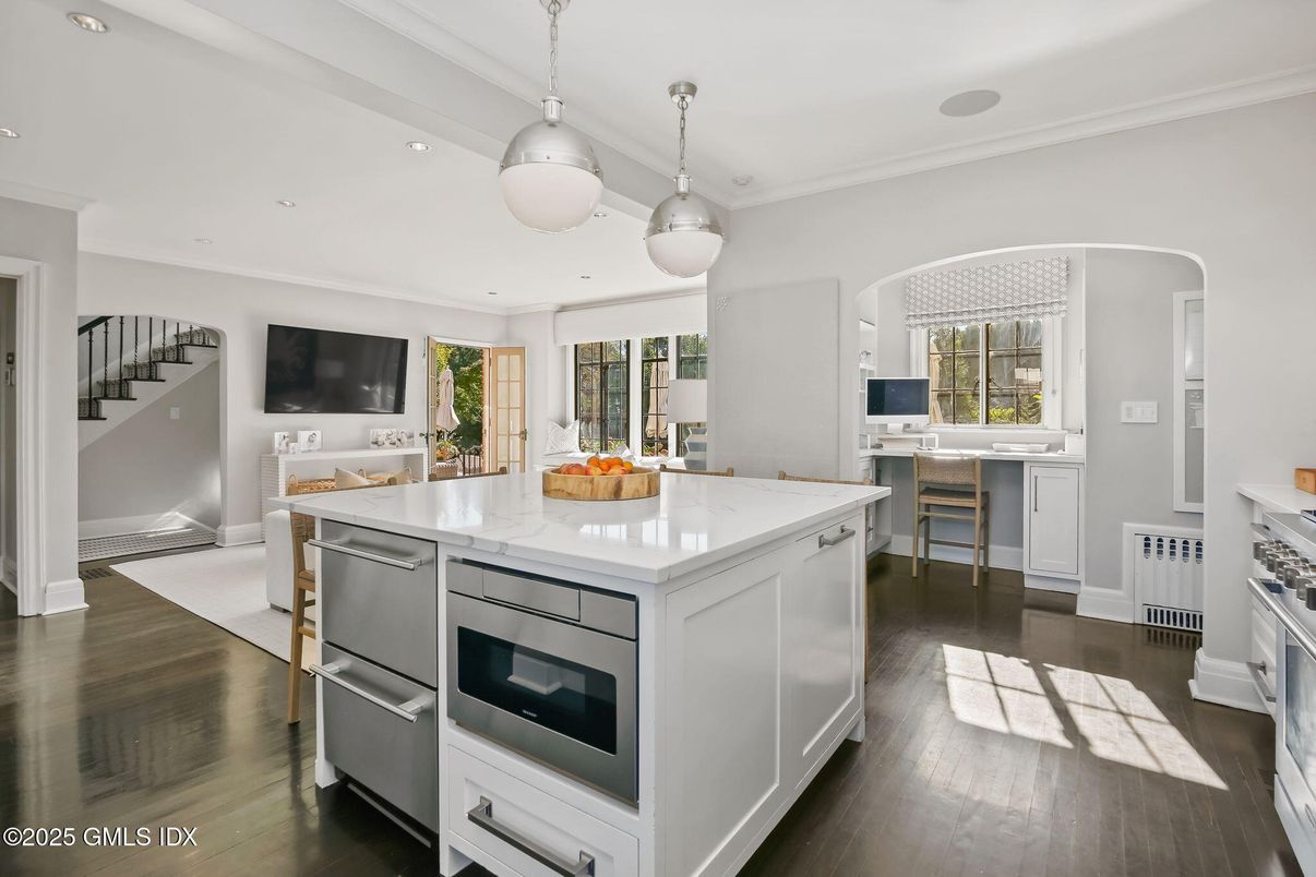 Interior, Kitchen, Pendant Lights, Recessed Lighting, Stainless Steel Appliances, Wood Texture Flooring