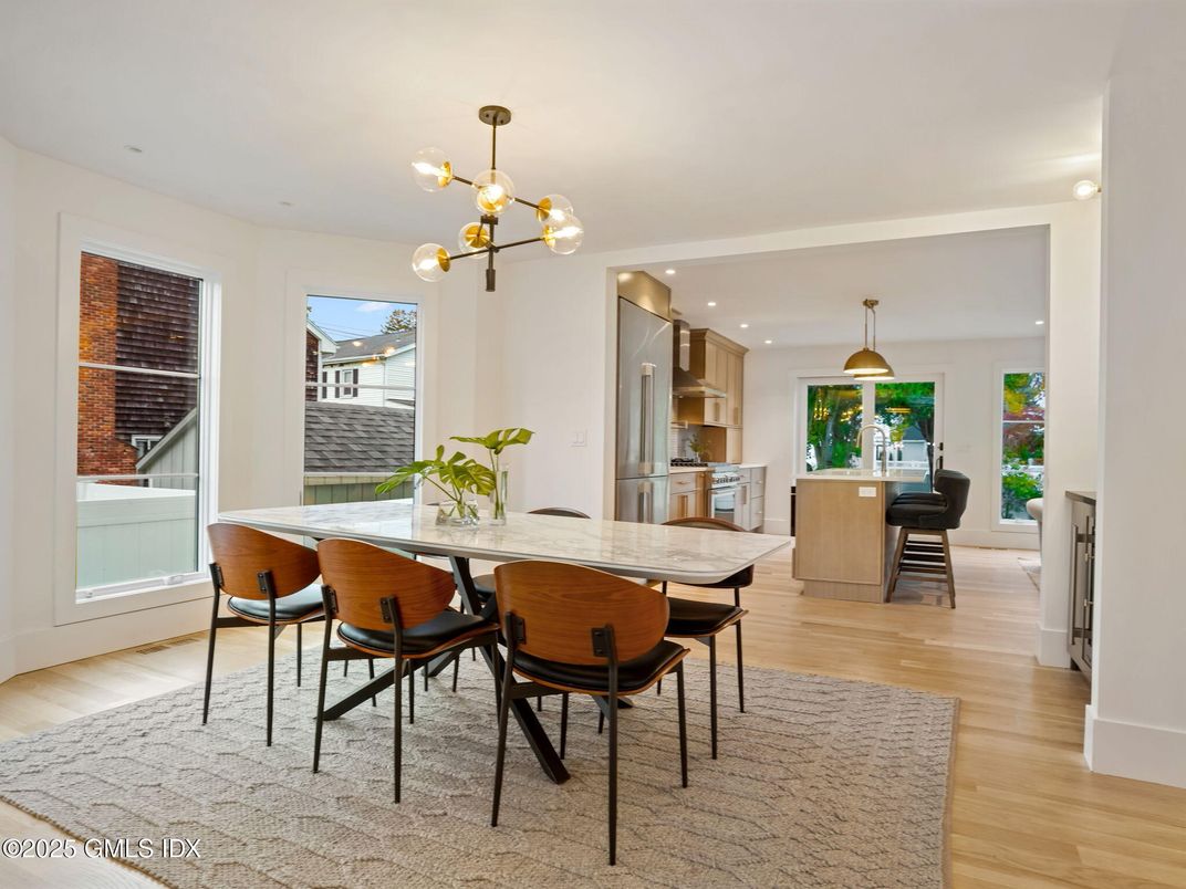 Dining room, Interior, Kitchen, Pendant Lights, Recessed Lighting, Wood Texture Flooring