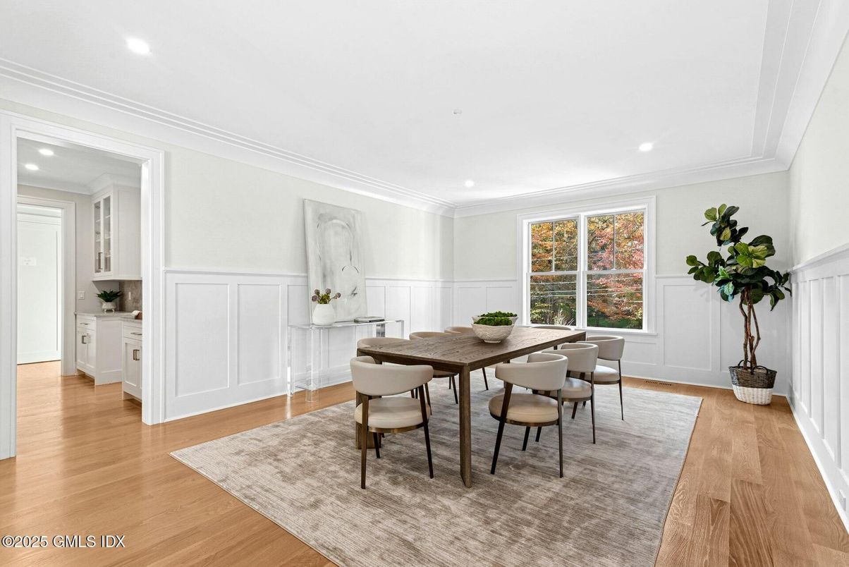 Dining room, Interior, Recessed Lighting, Wood Texture Flooring