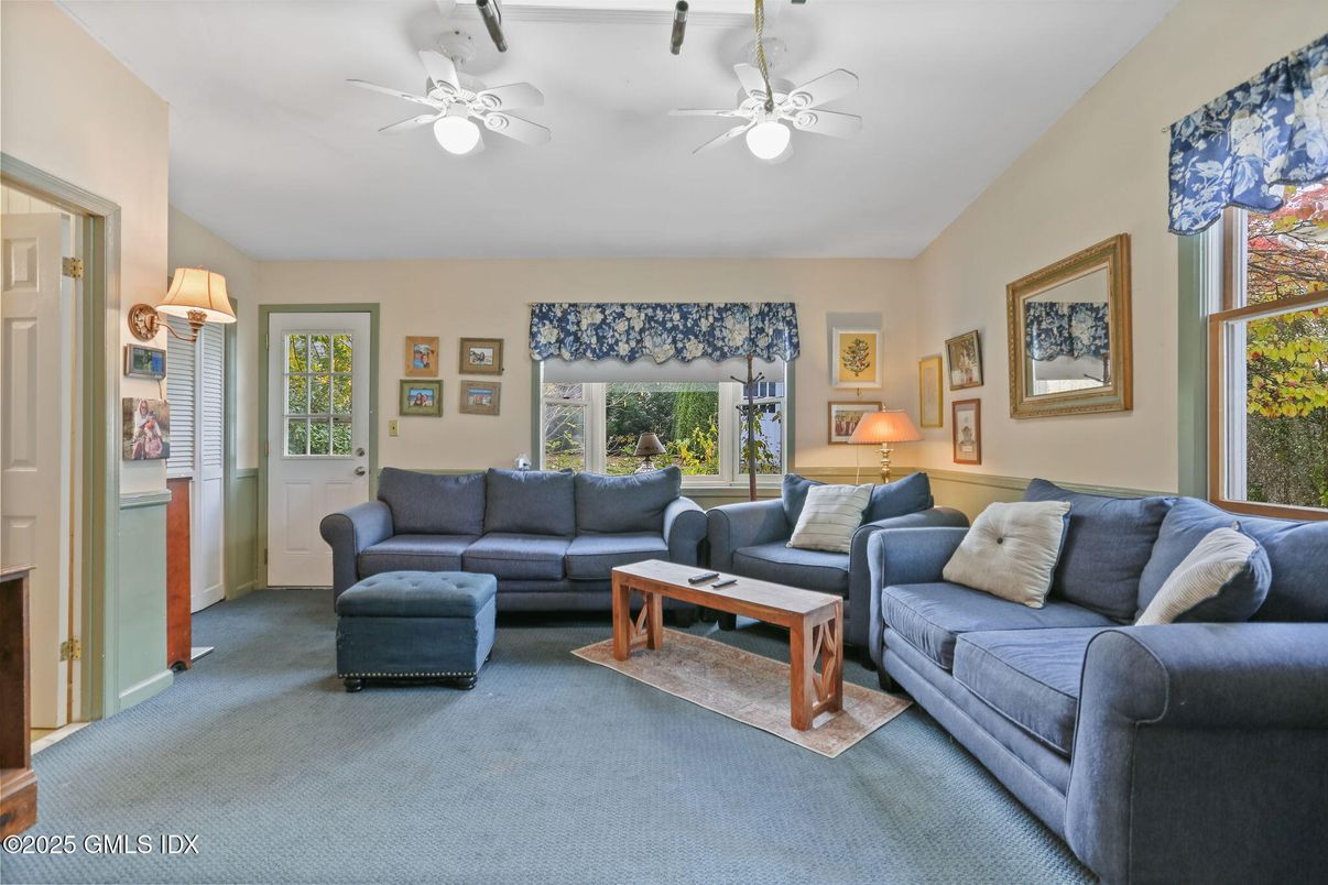 Interior, Living room