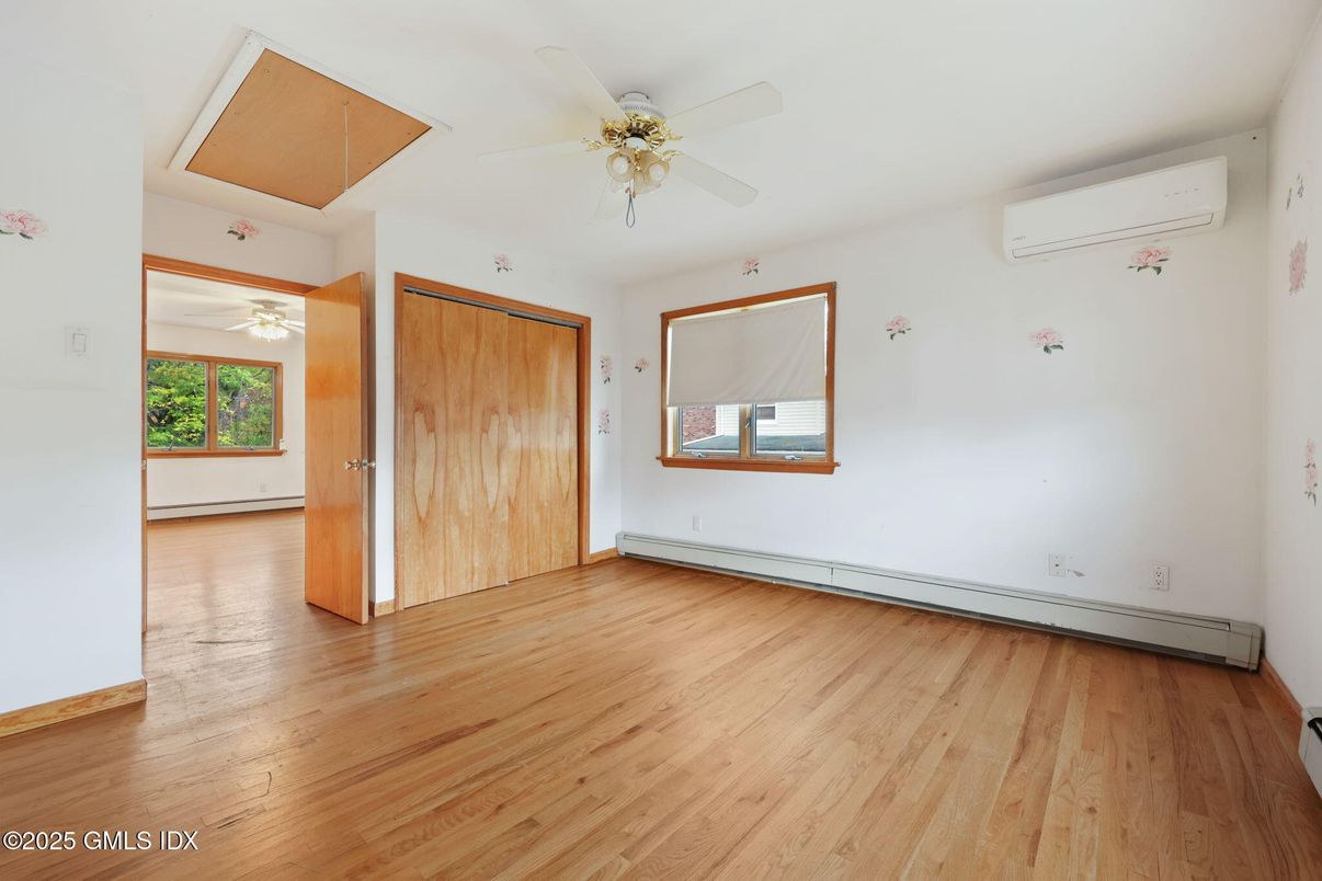 Empty room, Interior, Wood Texture Flooring